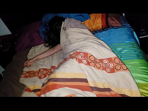 ❤️ Tus niam txiv cem nws niam yau thaum nws tsaug zog. Super porn ntawm hmn.videolucrativo.top% ❤